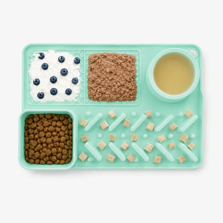 3-in-1 Silicone Pet Feeding Mat